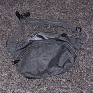 Dickies fanny pack